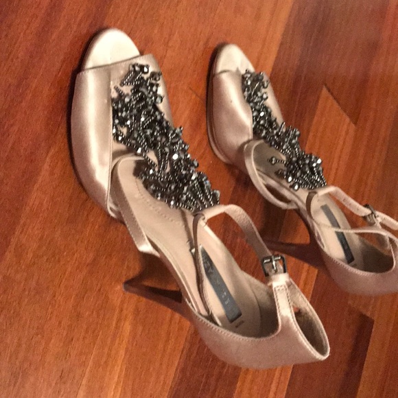 BCBGmaxzria - Picture 3 of 3